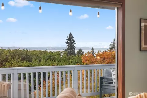 731 Laurel St, Edmonds, WA 98020 photo 16