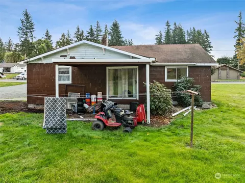 Exterior - 24020 SE 436th St, Enumclaw, WA 98022 photo 3 of 8