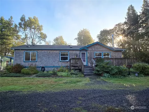 34704 T Ln, Ocean Park, WA 98640