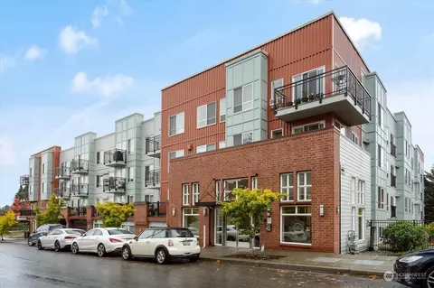 424 N 85th St #410, Seattle, WA 98103