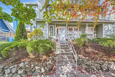 1618 E Columbia St, Seattle, WA 98122