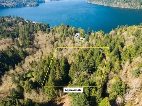 3611 S Bay Dr, Sedro Woolley, WA 98284