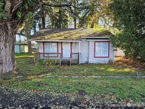 18220 Dallas St SW, Rochester, WA 98579