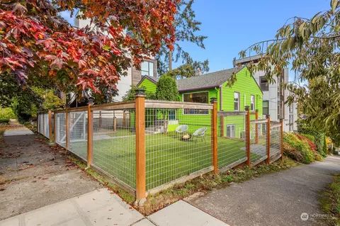 Exterior - 202 26th Ave E, Seattle, WA 98112 photo 2 of 9