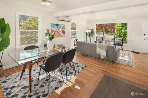 Dining - 202 26th Ave E, Seattle, WA 98112 photo 1 of 5