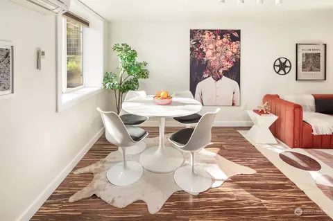 Dining - 202 26th Ave E, Seattle, WA 98112 photo 4 of 5