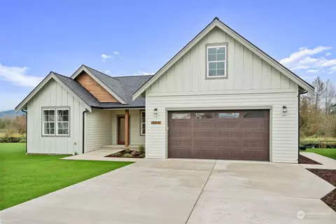 314 Daybreak Ln, Nooksack, WA 98276