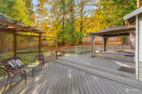 Exterior - 2710 236th St SE, Bothell, WA 98021 photo 5 of 5