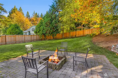 Exterior - 2710 236th St SE, Bothell, WA 98021 photo 3 of 5