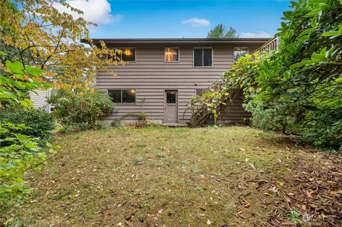 Exterior - 2529 NE 203rd St, Shoreline, WA 98155 photo 4 of 6
