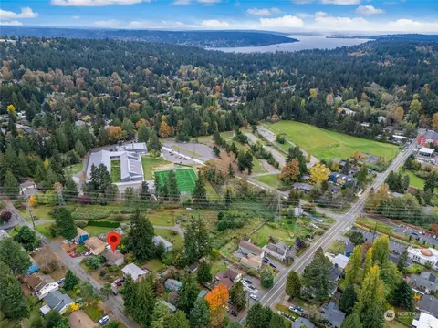 View/Area - 2529 NE 203rd St, Shoreline, WA 98155 photo 2 of 2