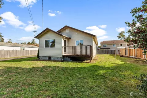 10807 Broadway Ave S, Tacoma, WA 98444