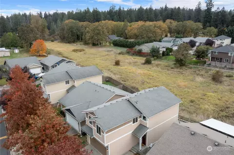 View/Area - 20522 6th Avenue Ct E, Spanaway, WA 98387 photo 3 of 4