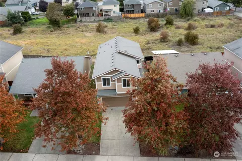 View/Area - 20522 6th Avenue Ct E, Spanaway, WA 98387 photo 2 of 4