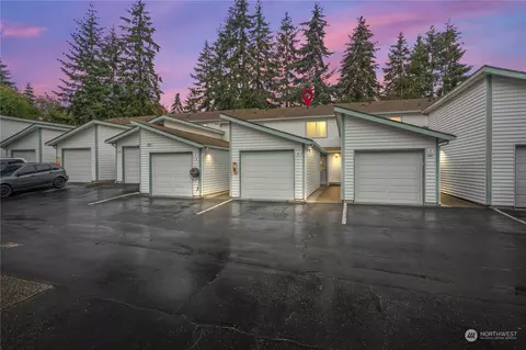 31841 18th Ave SW #35B, Federal Way, WA 98023