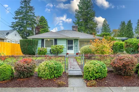 6534 S D St, Tacoma, WA 98408