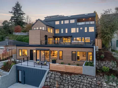 3615 3617 36th Ave W, Seattle, WA 98199