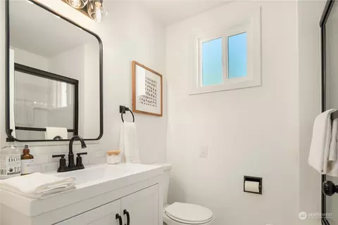 9638 24th Ave SW, Seattle, WA 98106 photo 16