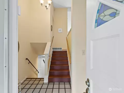 358 Heather Rd, Everett, WA 98203 photo 9