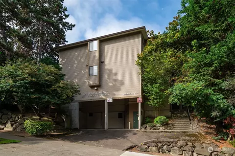 3019 3rd Ave W, Seattle, WA 98119