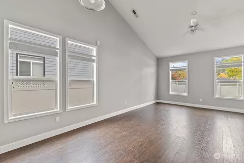 353 E Heritage Loop, La Center, WA 98629 photo 24