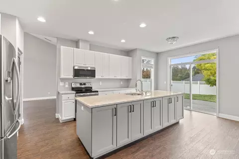 353 E Heritage Loop, La Center, WA 98629 photo 15