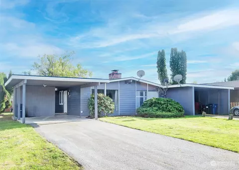 332 N 21st St, Mount Vernon, WA 98273