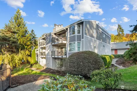 4202 Factoria Blvd SE #D5, Bellevue, WA 98006