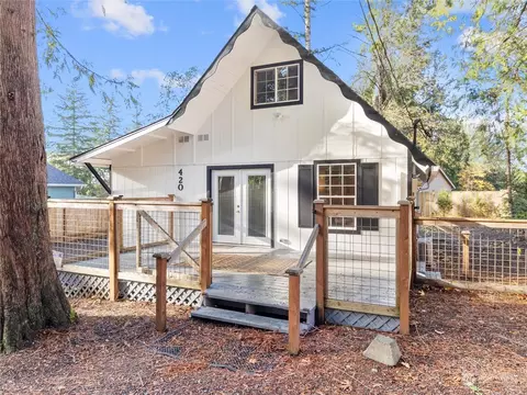 420 E Wood Ln, Shelton, WA 98584