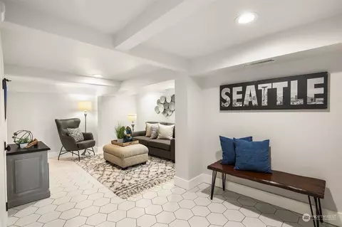 Other - 229 33rd Ave E, Seattle, WA 98112 photo 5 of 8