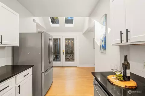 Other - 229 33rd Ave E, Seattle, WA 98112 photo 2 of 8