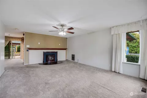 6525 Morgan Rd, Everett, WA 98203 photo 3
