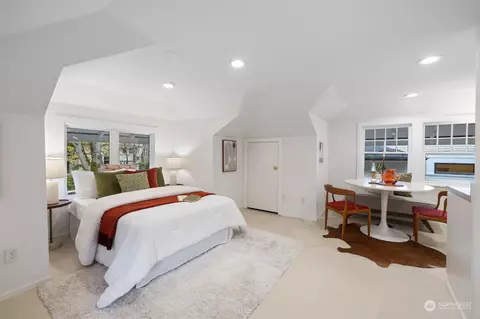 902 15th Ave E, Seattle, WA 98112 photo 38