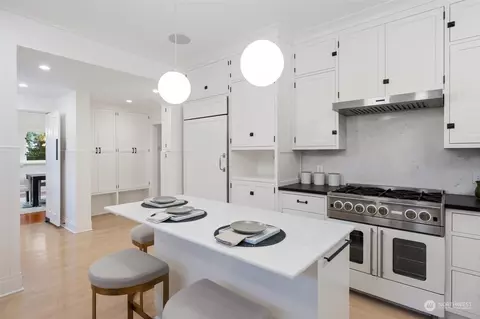 902 15th Ave E, Seattle, WA 98112 photo 11