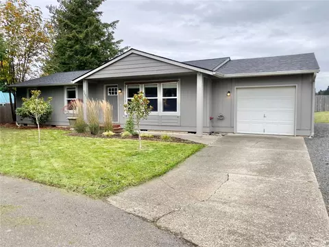 322 Cedar Ct, Winlock, WA 98596