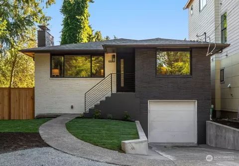 1255 NE 98th St, Seattle, WA 98115