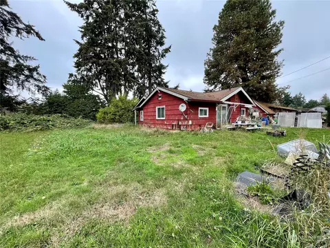 15820 18th Avenue Ct E, Tacoma, WA 98445