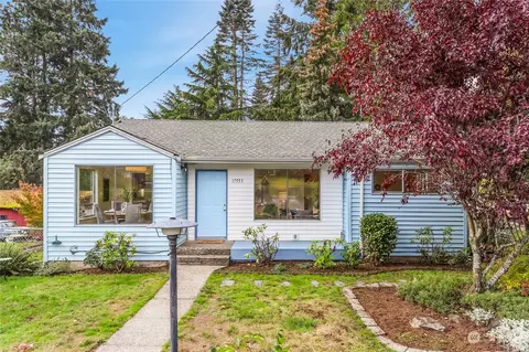 17553 11th Ave NE, Shoreline, WA 98155