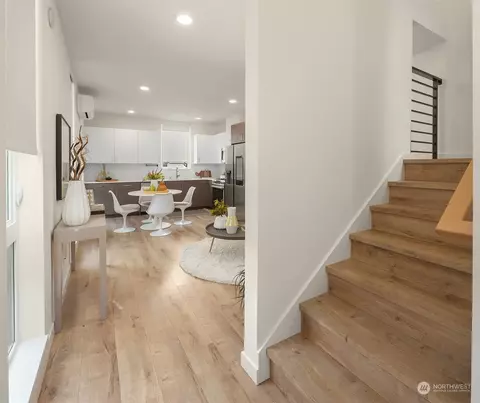 1115 E Howell St, Seattle, WA 98122 photo 5