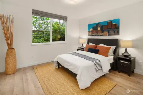 1115 E Howell St, Seattle, WA 98122 photo 17