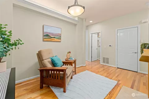 9804 NE Riverbend Dr #102, Bothell, WA 98011 photo 9
