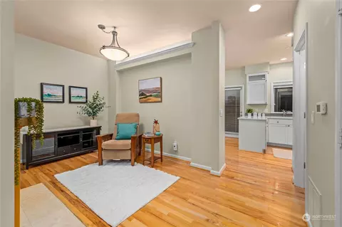9804 NE Riverbend Dr #102, Bothell, WA 98011 photo 10