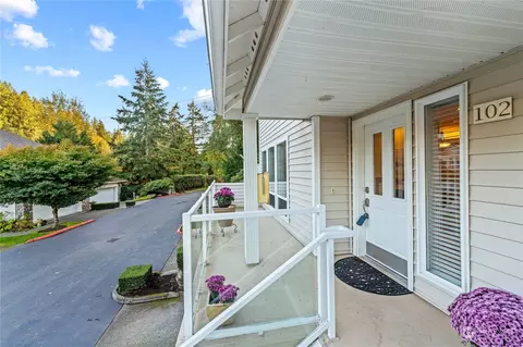 9804 NE Riverbend Dr #102, Bothell, WA 98011 photo 5