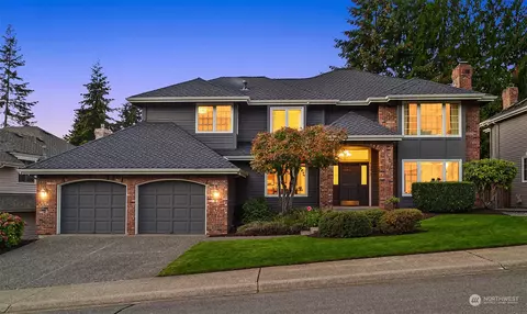 7972 145th Ave SE, Newcastle, WA 98059