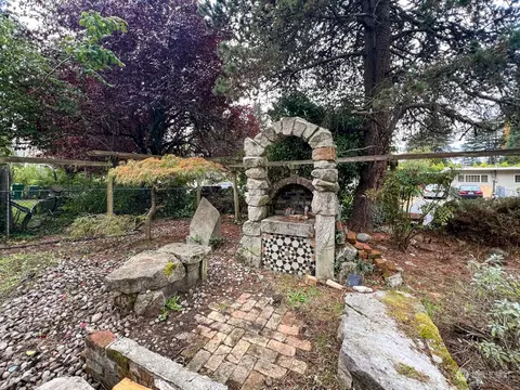 14310 20th Ave NE, Seattle, WA 98125 photo 5