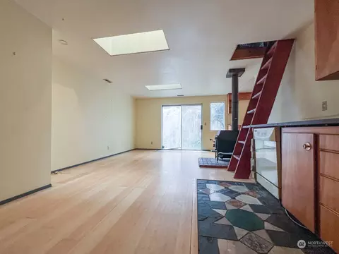 14310 20th Ave NE, Seattle, WA 98125 photo 21