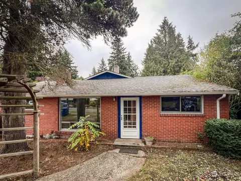 14310 20th Ave NE, Seattle, WA 98125