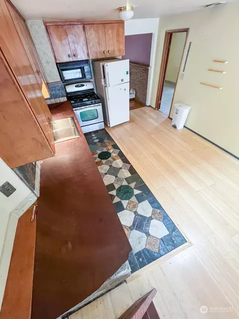 14310 20th Ave NE, Seattle, WA 98125 photo 22