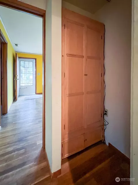 14310 20th Ave NE, Seattle, WA 98125 photo 32