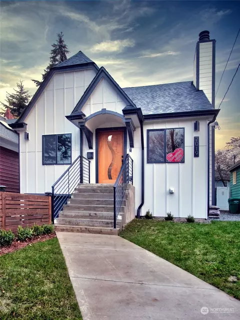 7019 8th Ave NW, Seattle, WA 98117